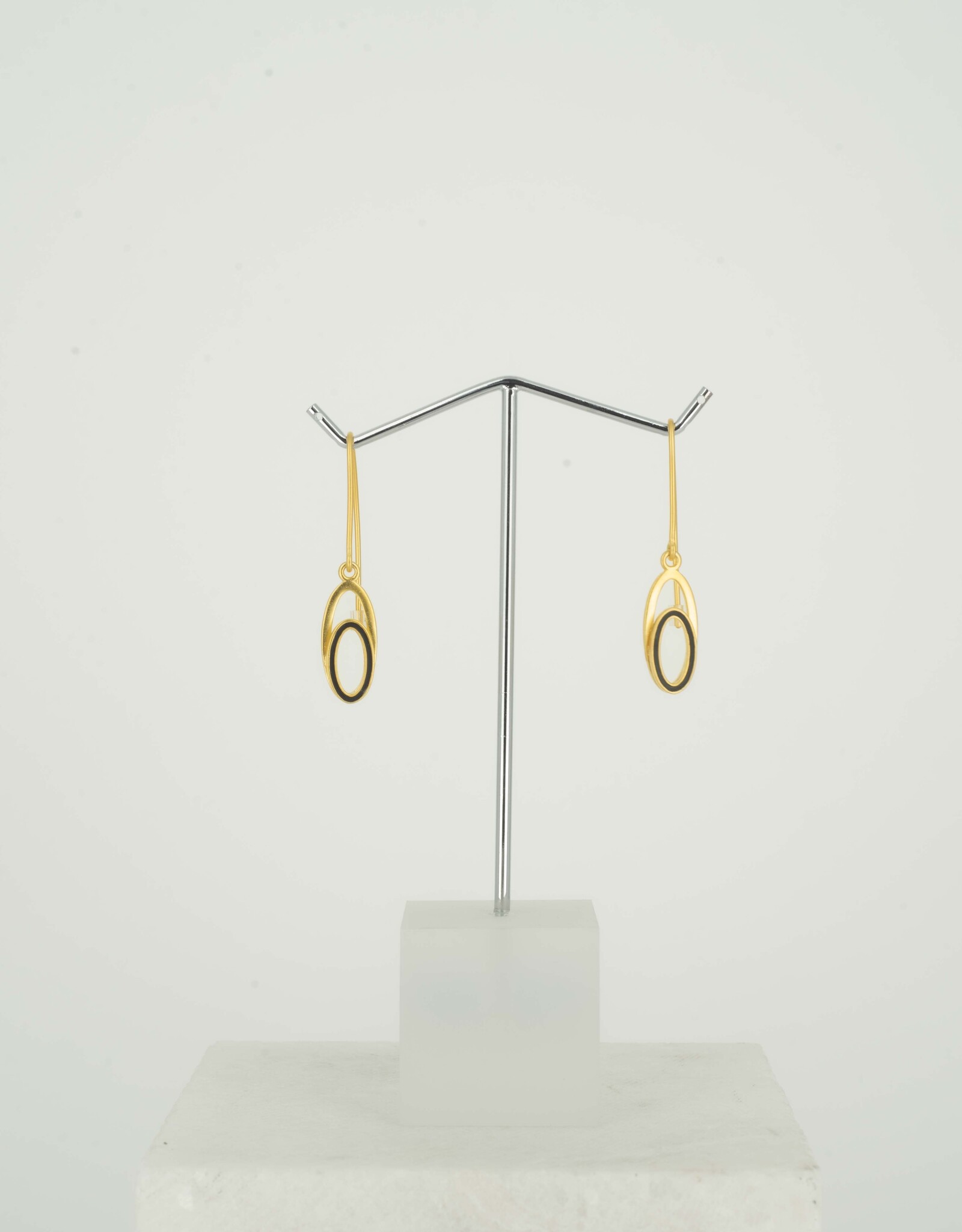 Oorhaken Sol O verguld