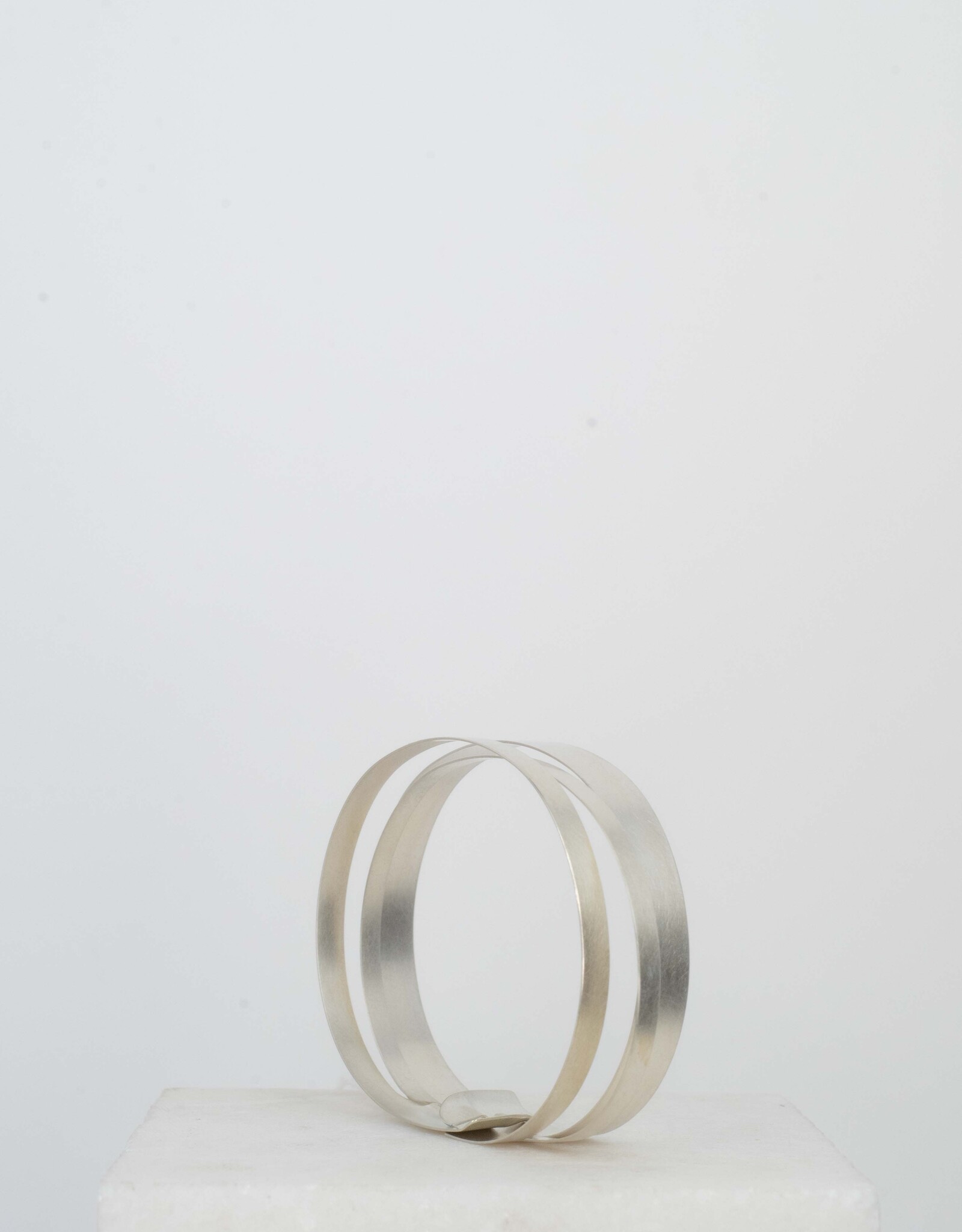 Bracelet Narrow Hoops (Small)
