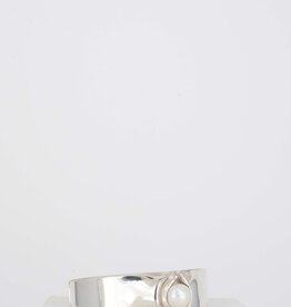 Bracelet Round White Pearl