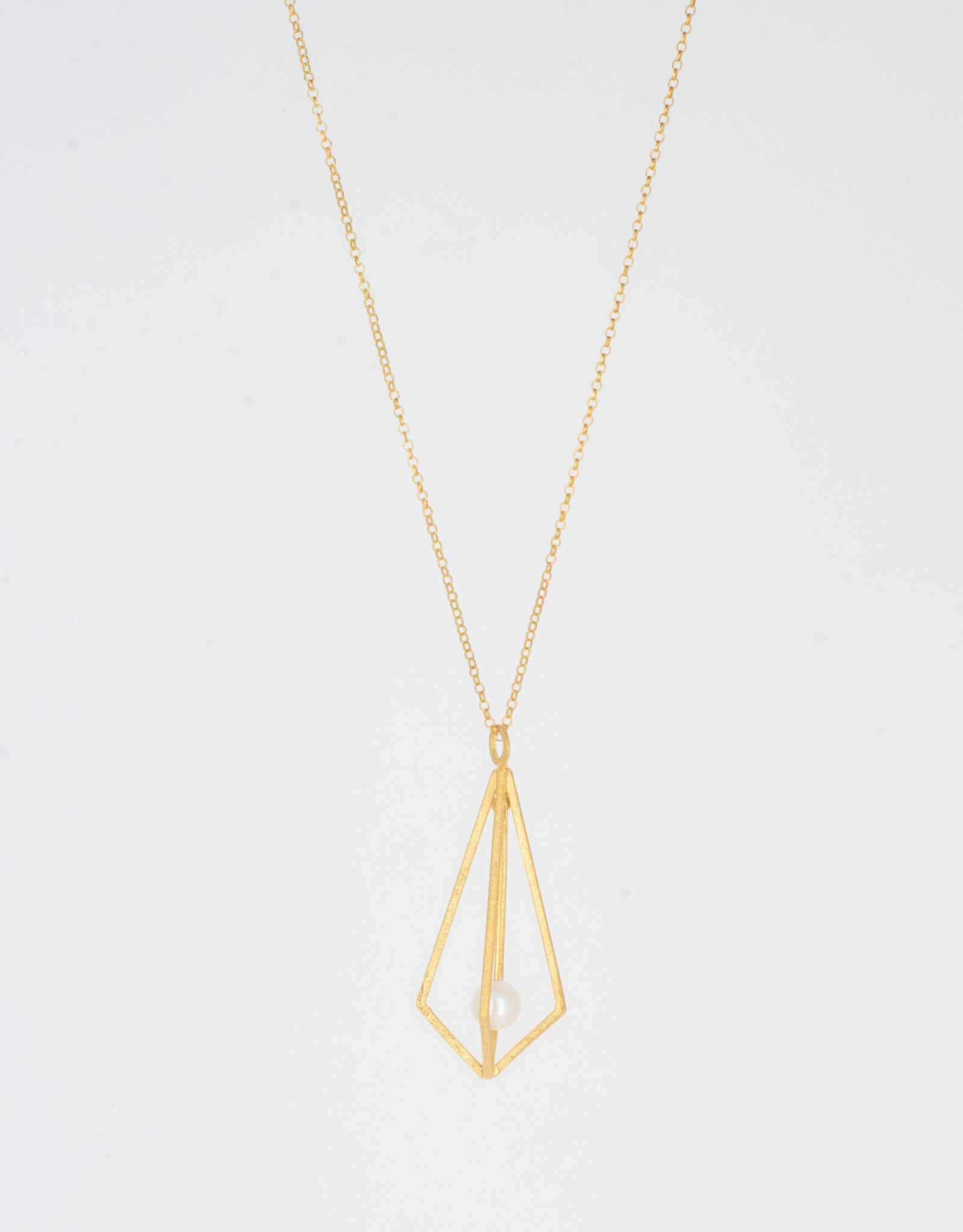 Necklace Pearl Cage