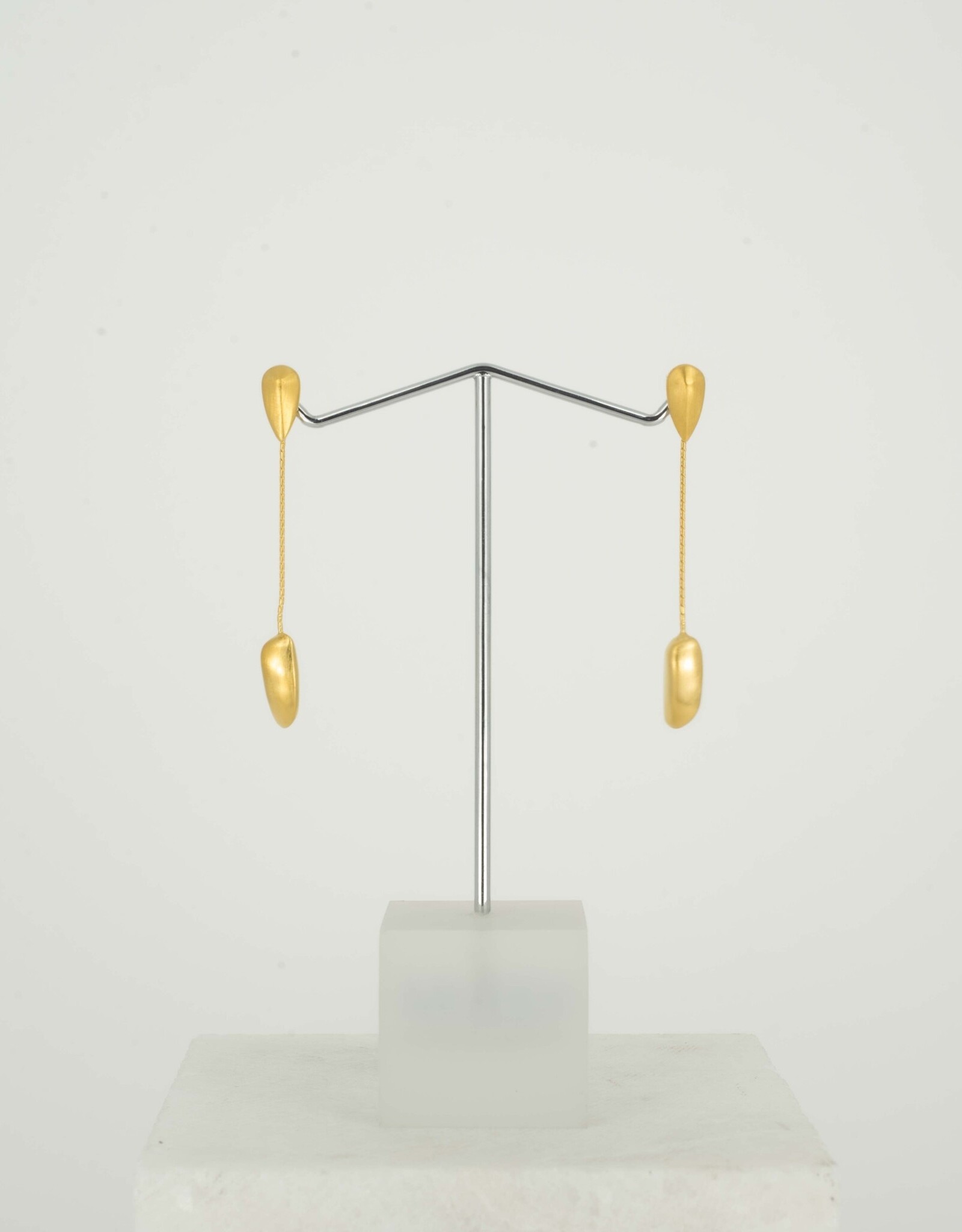 Earrings chain drop Goldplated