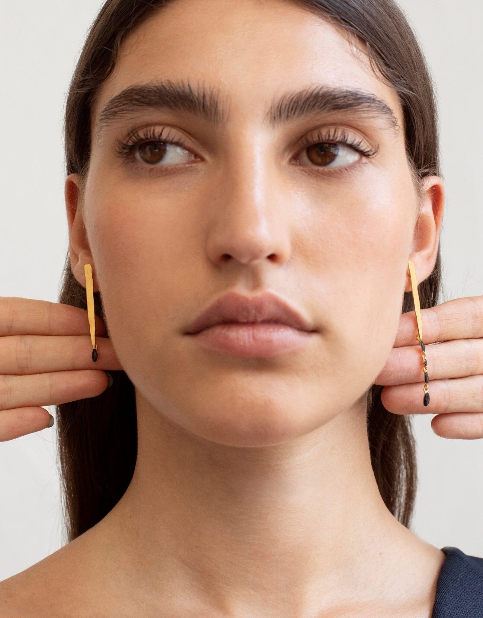 Earrings Miro Long Black