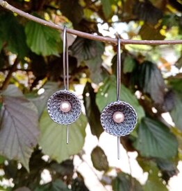 Oorbellen Parel Geborduurd