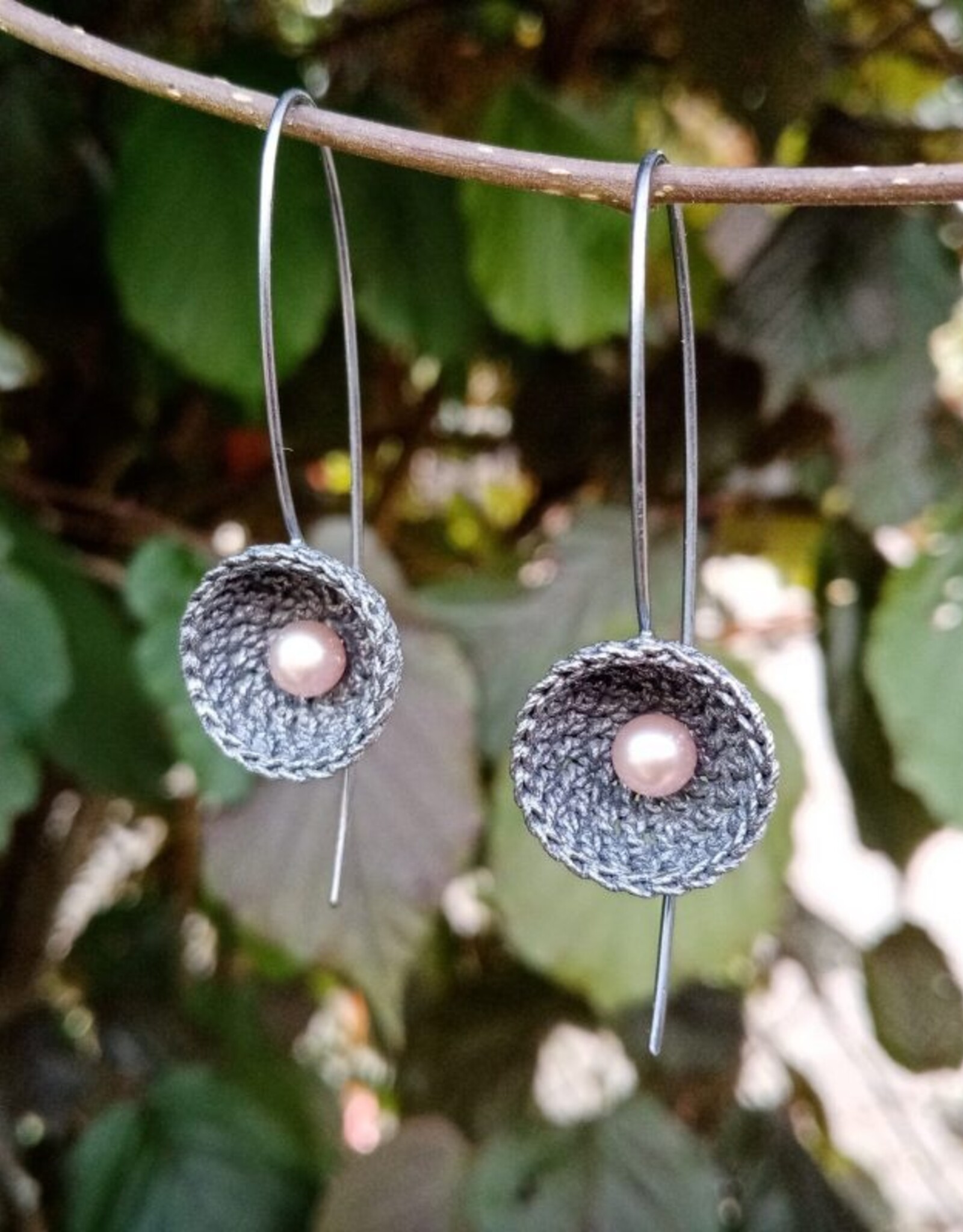 Oorbellen Parel Geborduurd