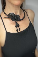 Aroma Flower Necklace