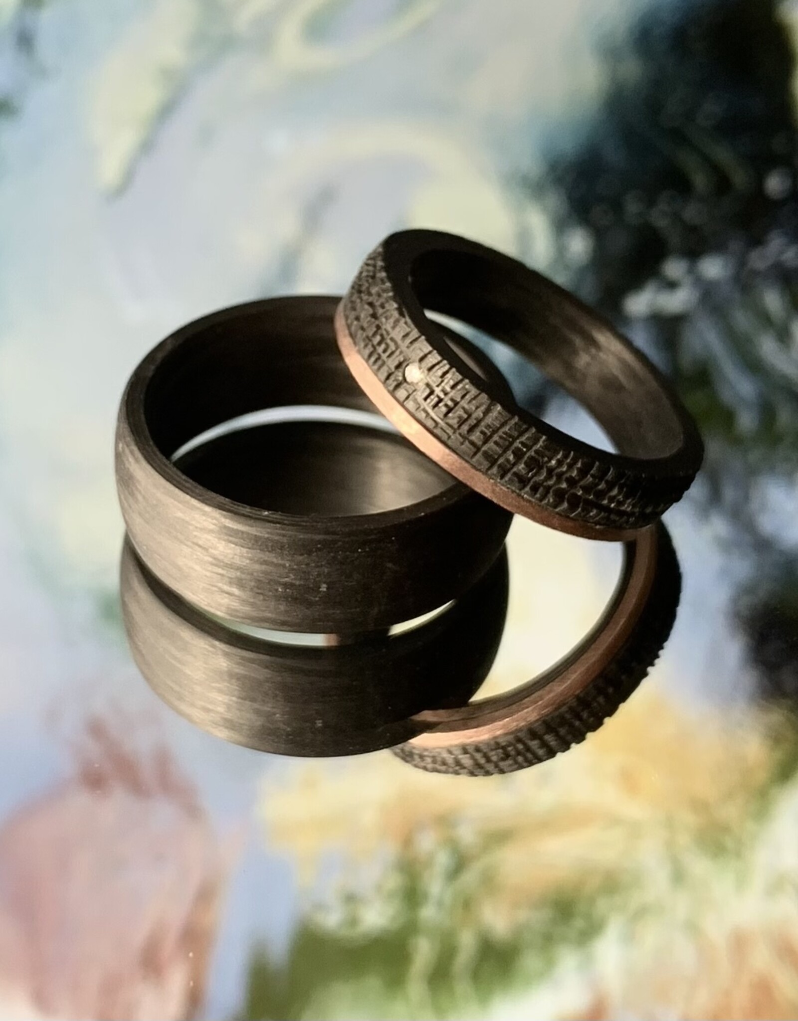 Ring Carbon Diamond Red Gold