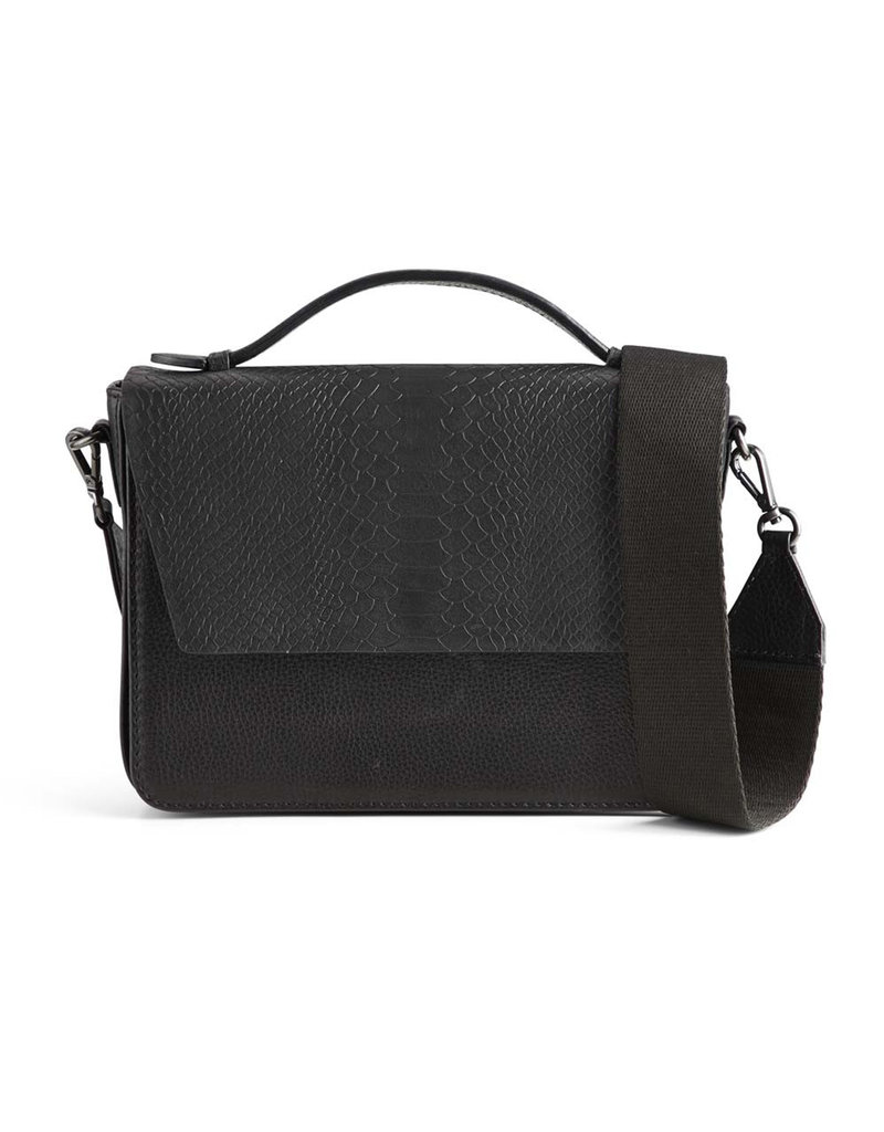 markberg kamaya crossbody