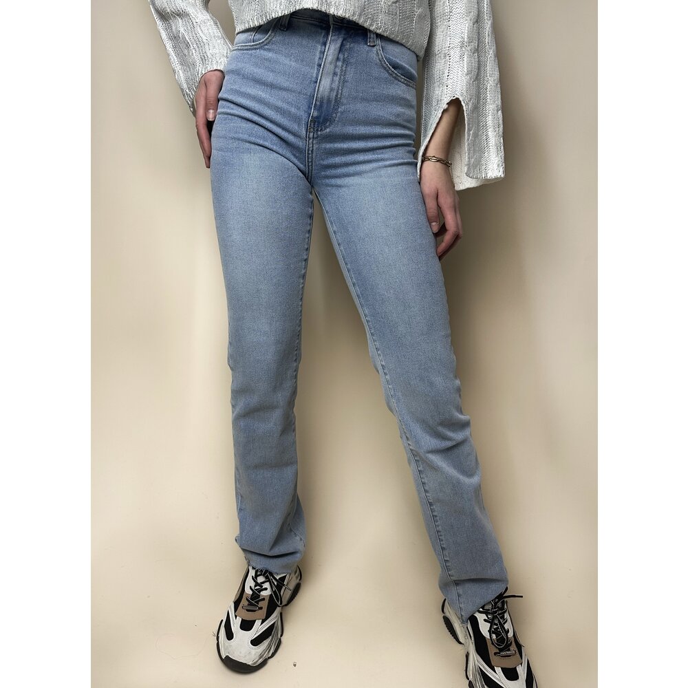 LOTZ & LOT REDIAL STRAIGHT JEANS EXTRA LONG- LIGHT BLUE DENIM