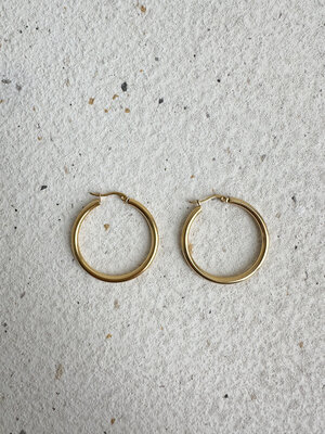 Day & Eve DORA HOOPS EARRINGS - GOLD
