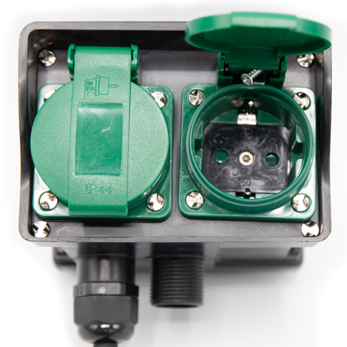 Tweevoudige tuincontactdoos met grondpin en 10 meter snoer