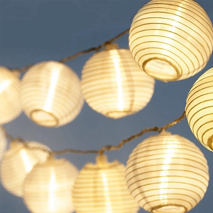 Solar lichtsnoer met witte lampionnen - 6,90 meter met 15 lampionnen