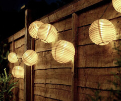 Solar lichtsnoer met witte lampionnen - 6,90 meter met 15 lampionnen