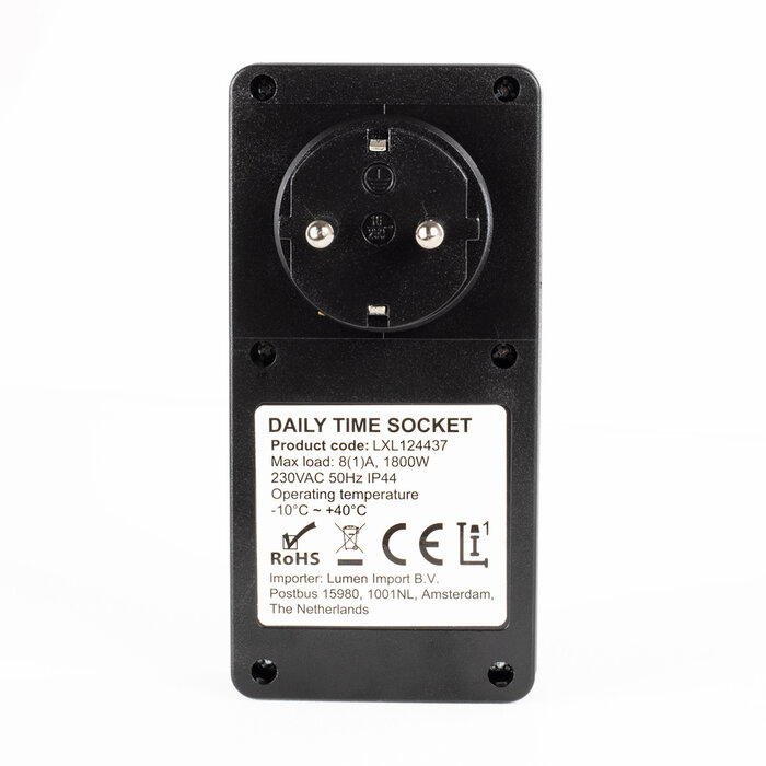 Time switch with extensive options for outside use