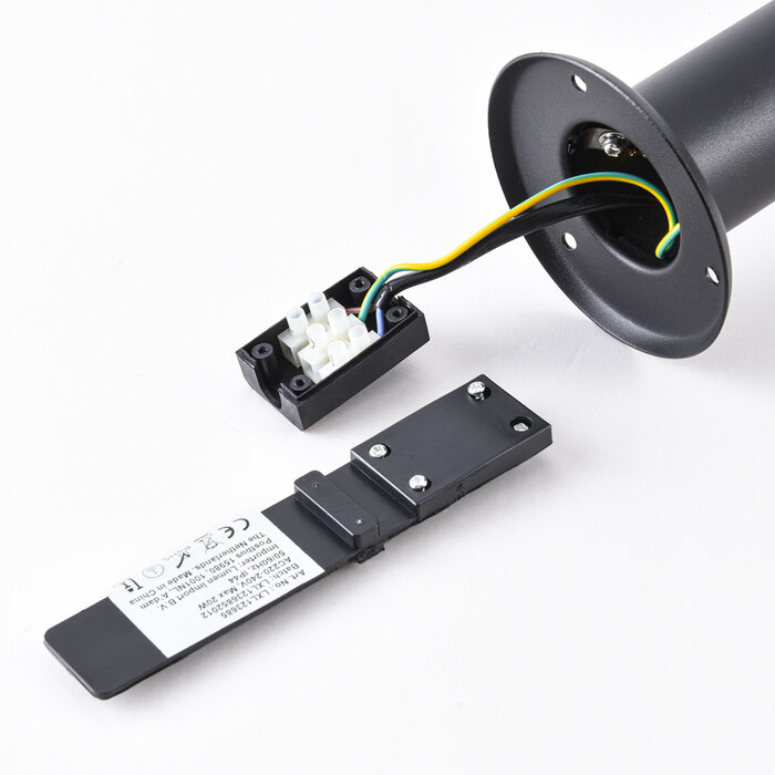 Moderne buitenlamp Bruno zwart, 80 cm