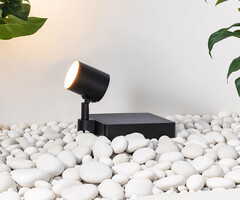 Zwarte solar prikspot buitenlamp Valerio - zwart