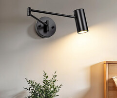 Zwarte wandlamp Revah