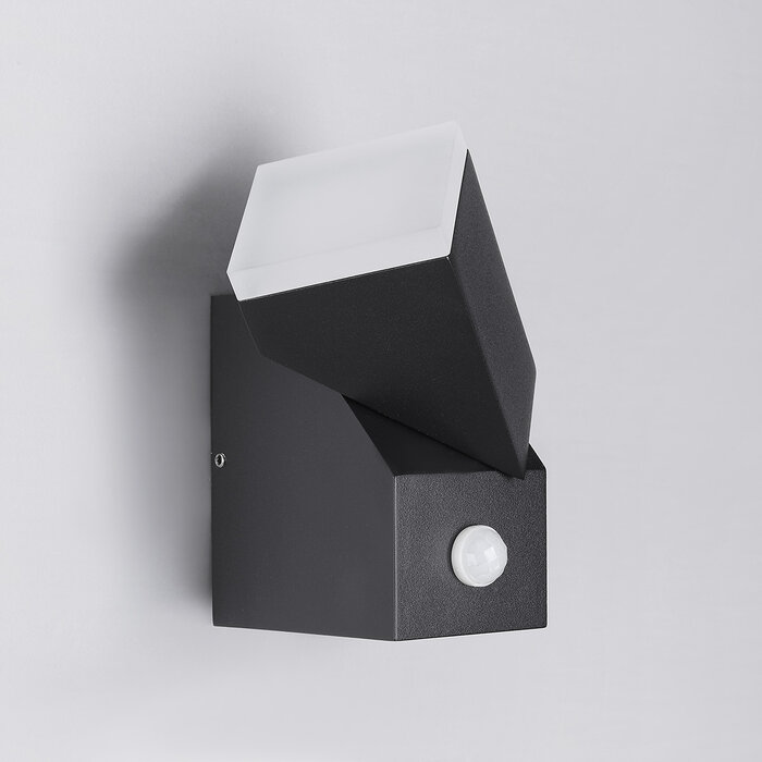 Verstelbare wandlamp buiten Mila met sensor - zwart