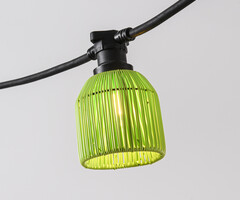 Groene prikkabel kap in rotanlook