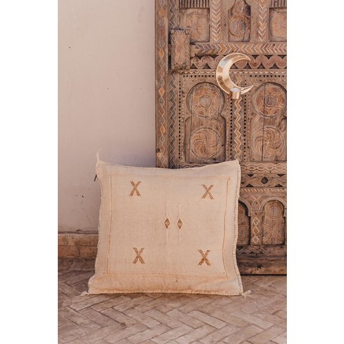 SOLD OUT! Kussenhoes cactus zijde beige SOLD OUT! Kussenhoes cactus zijde beige