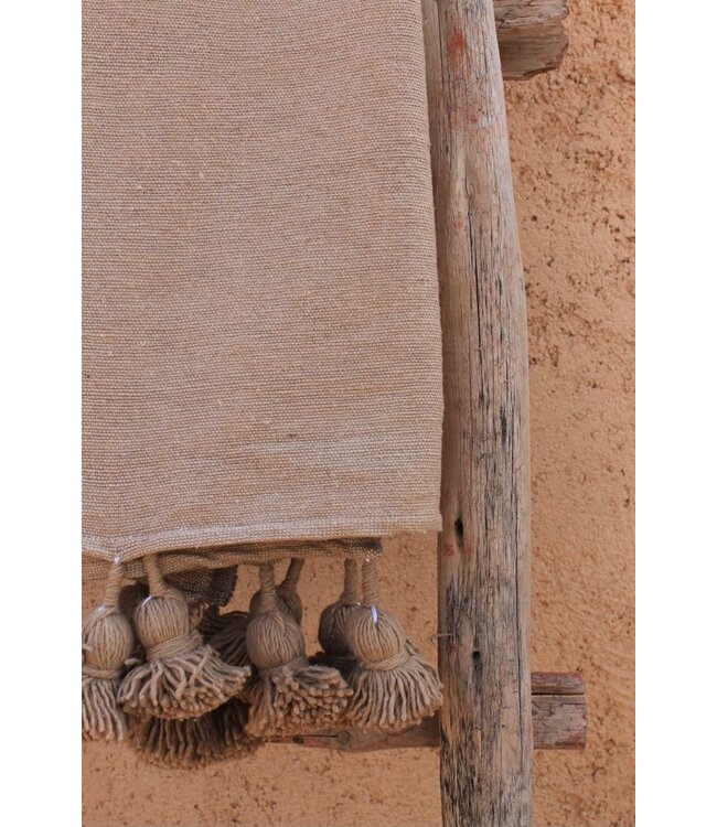 Pompom sprei camel 200x150 cm