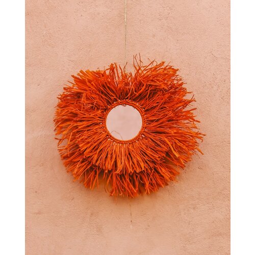 BACK SOON! Raffia fringe spiegel rond | oranje BACK SOON! Raffia fringe spiegel rond | oranje