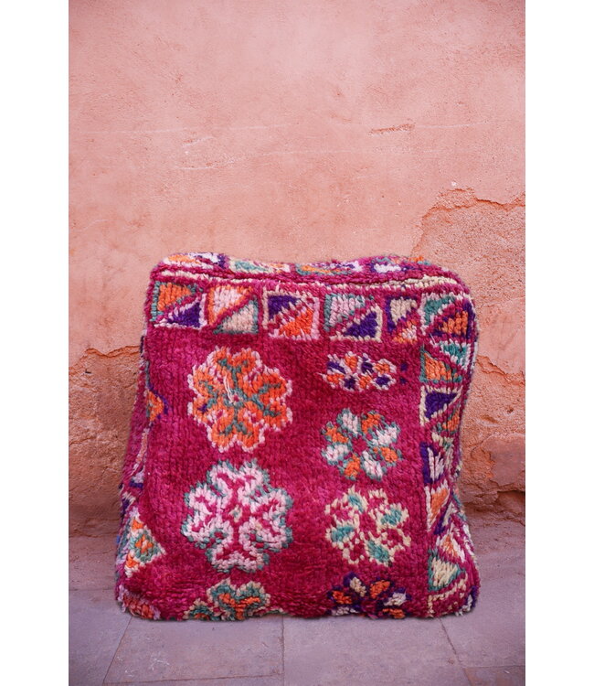 Vintage Boujaad poef