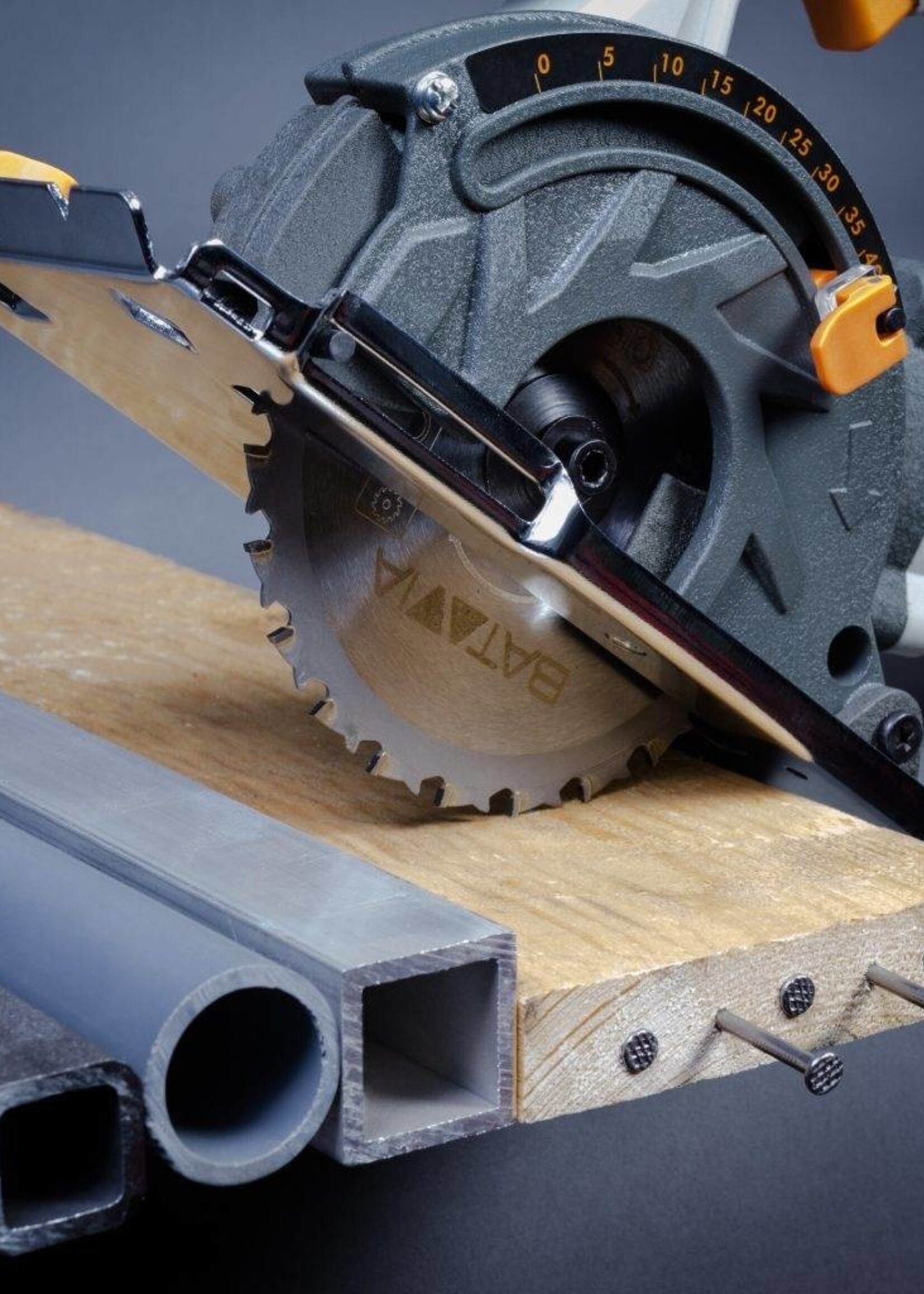 Batavia THOR Multisaw | Multi Material Tauchsäge 800W