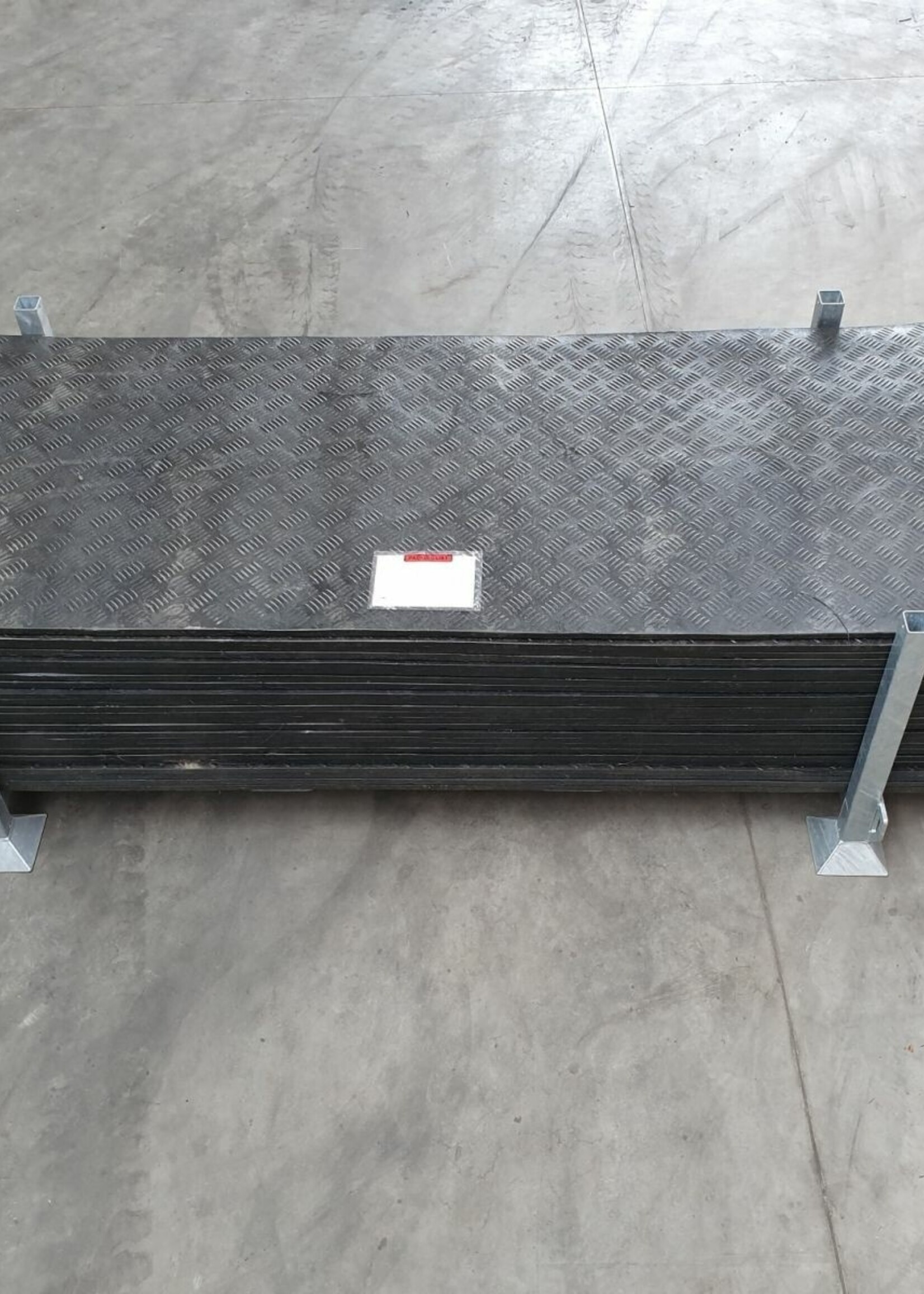 Stapelbok voor rijplaten 300x100cm