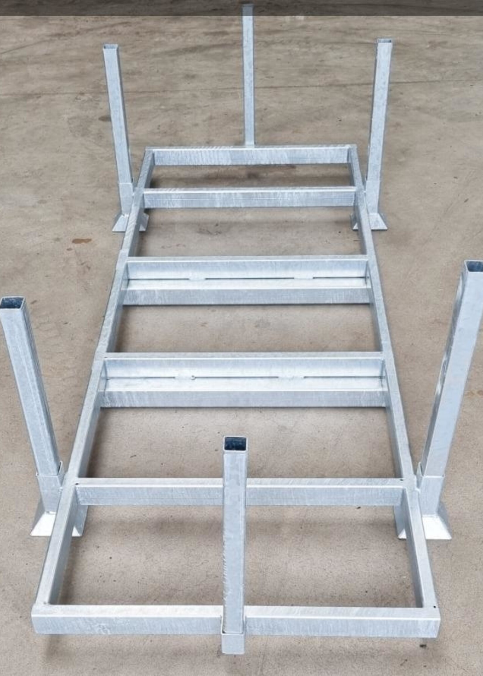 Verzwaarde stapelbok voor rijplaten 300x100cm