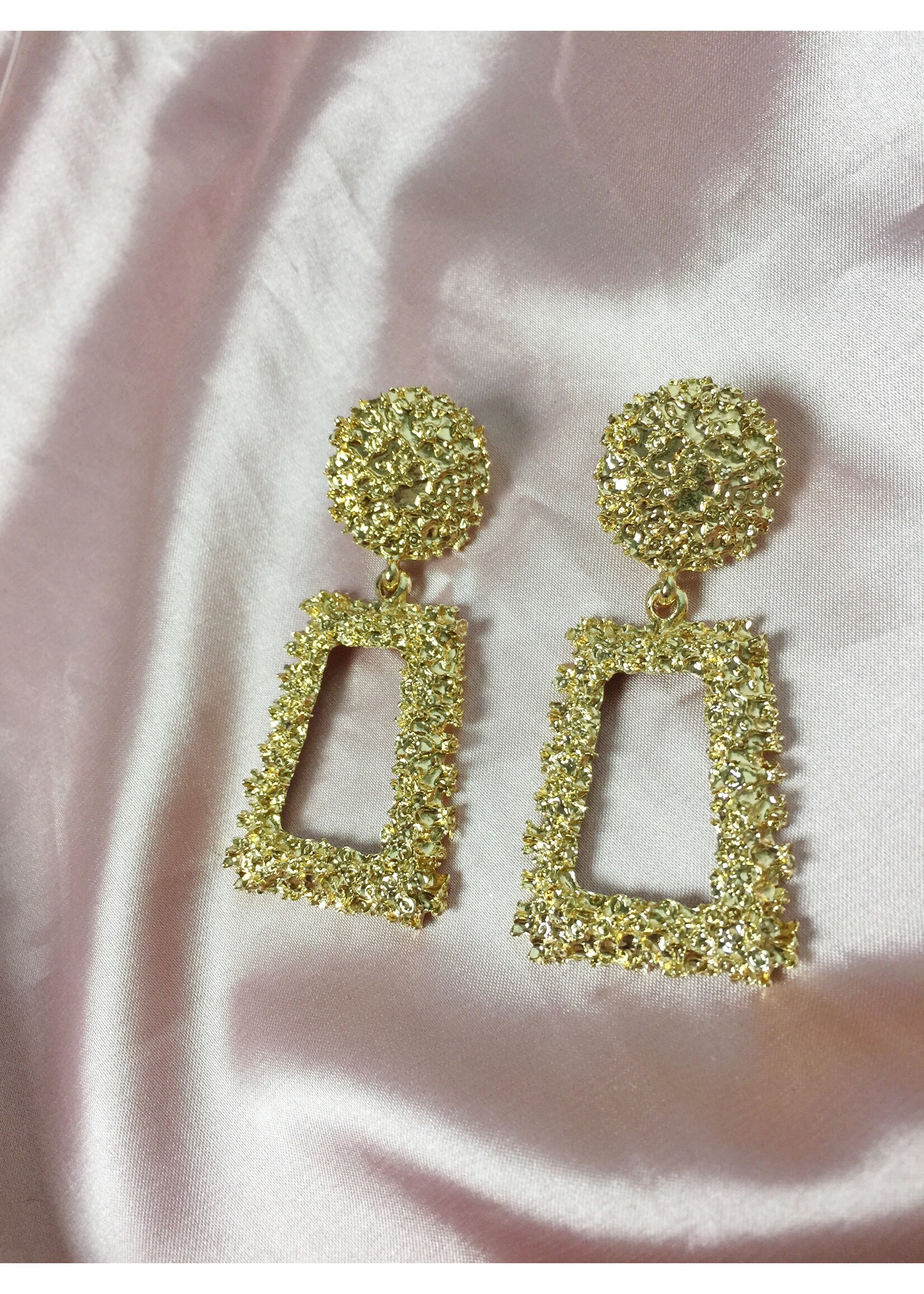 YOU ARE SPECIAL ''Lovies'' Gold Earrings