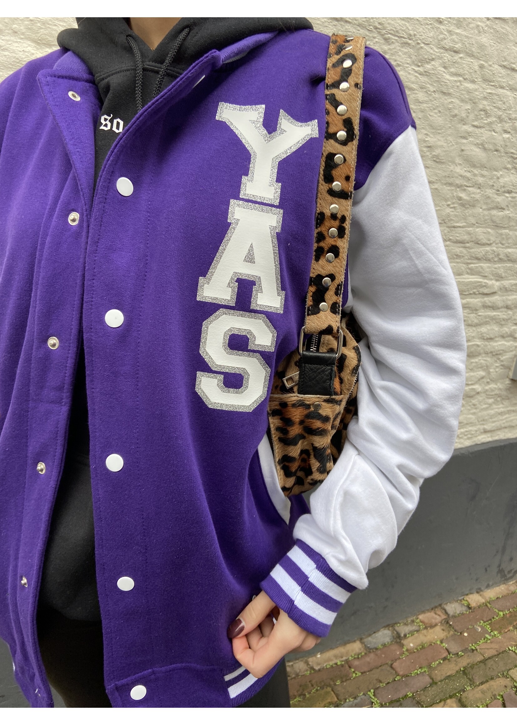 YOU ARE SPECIAL "Back Off" Purple Baseball Jacket (1 exemplaar)