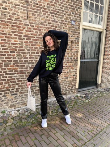 YOU ARE SPECIAL "Society Beauty" Black Sweater