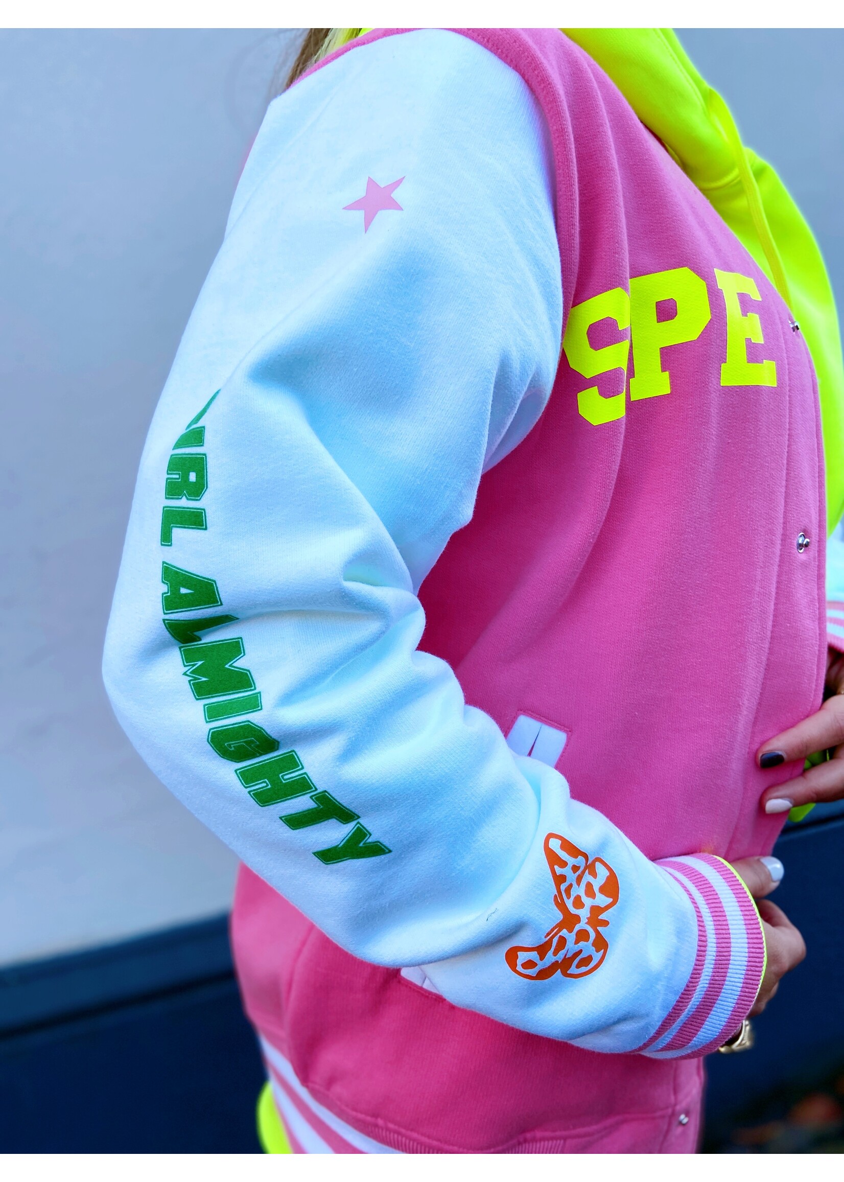 YOU ARE SPECIAL SOLD OUT!''Paillet mouth'' Pink Baseball Jacket (1 exemplaar)