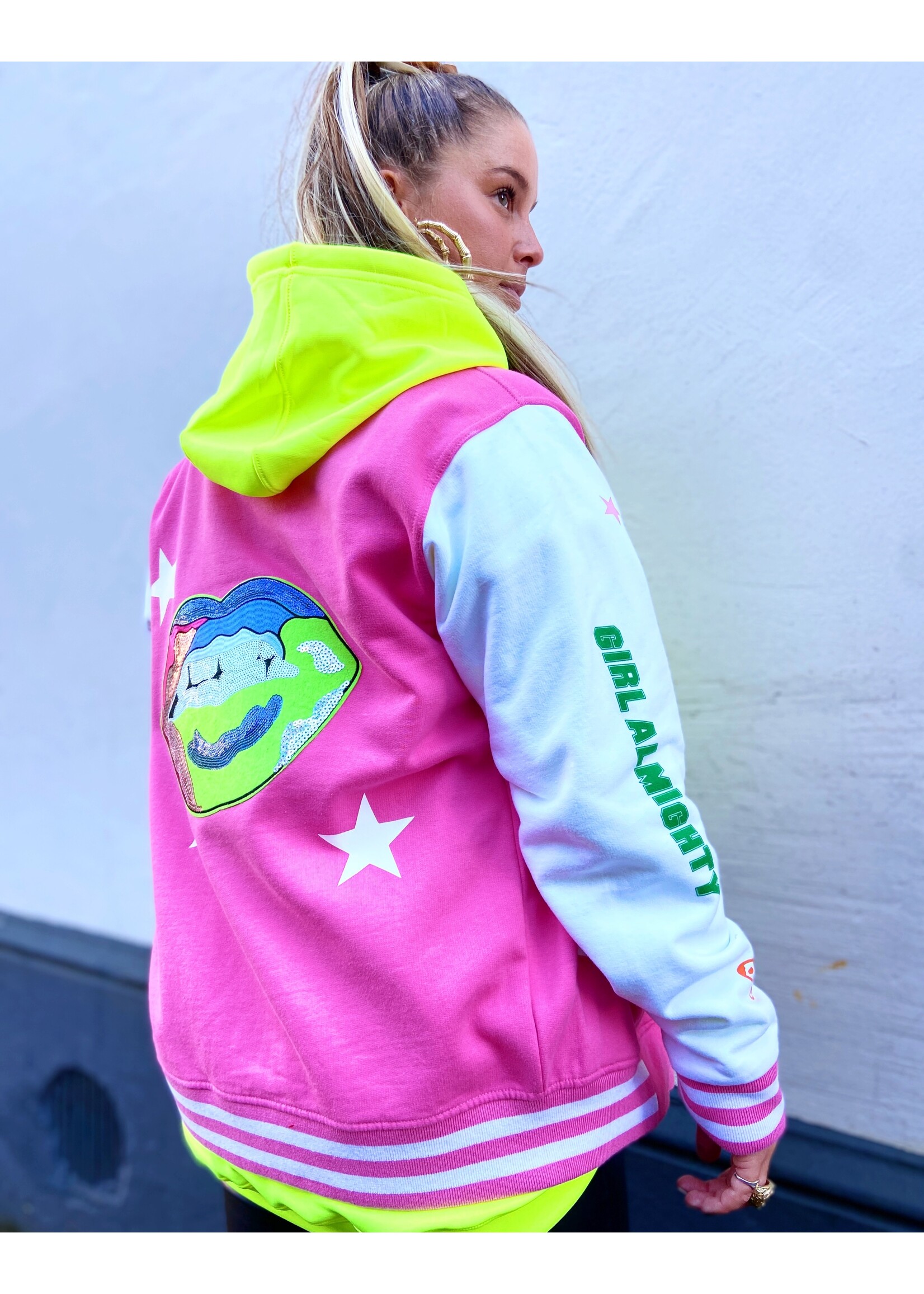 YOU ARE SPECIAL SOLD OUT!''Paillet mouth'' Pink Baseball Jacket (1 exemplaar)