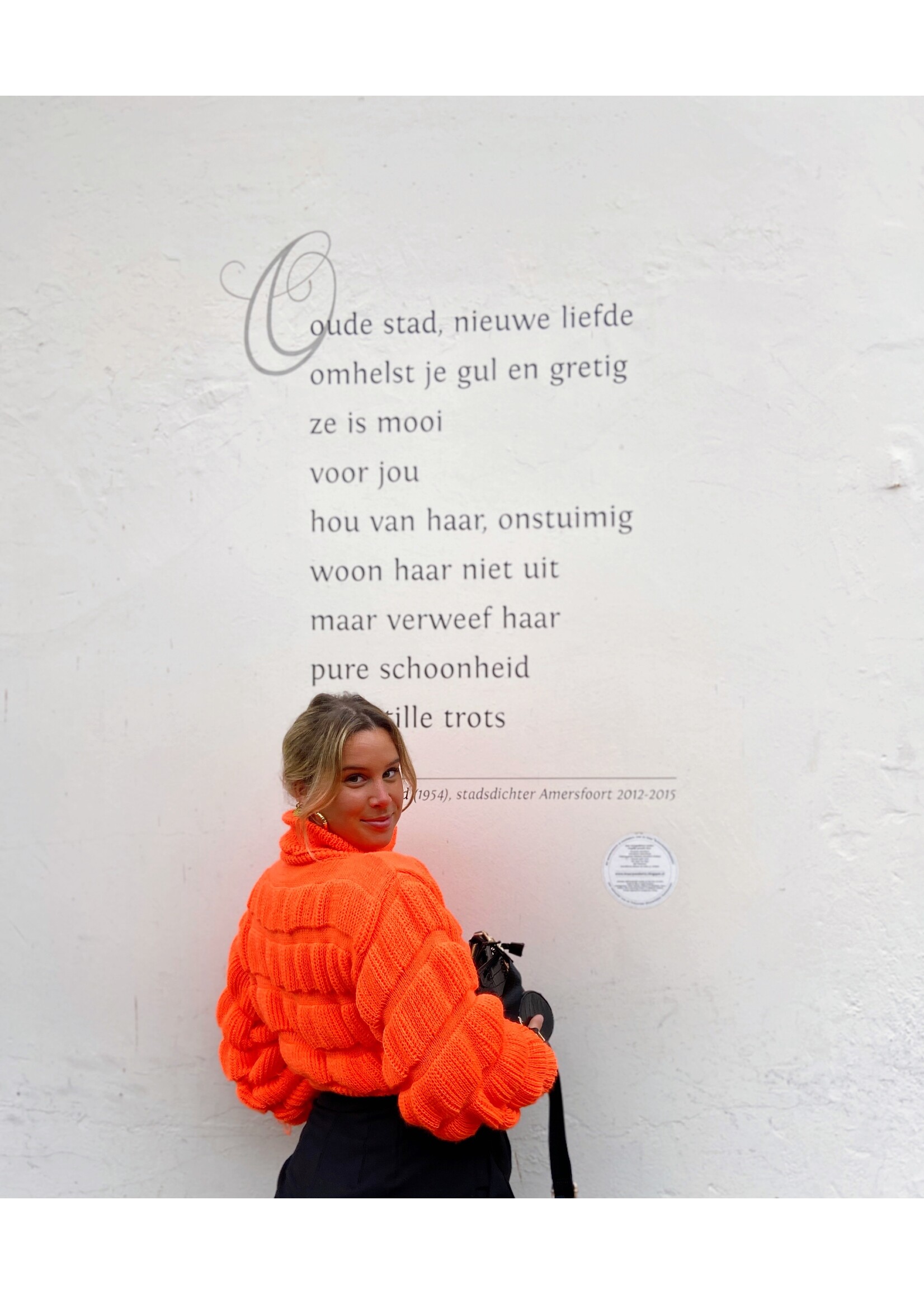 YOU ARE SPECIAL "Mila" Neon Orange Cropped Sweater