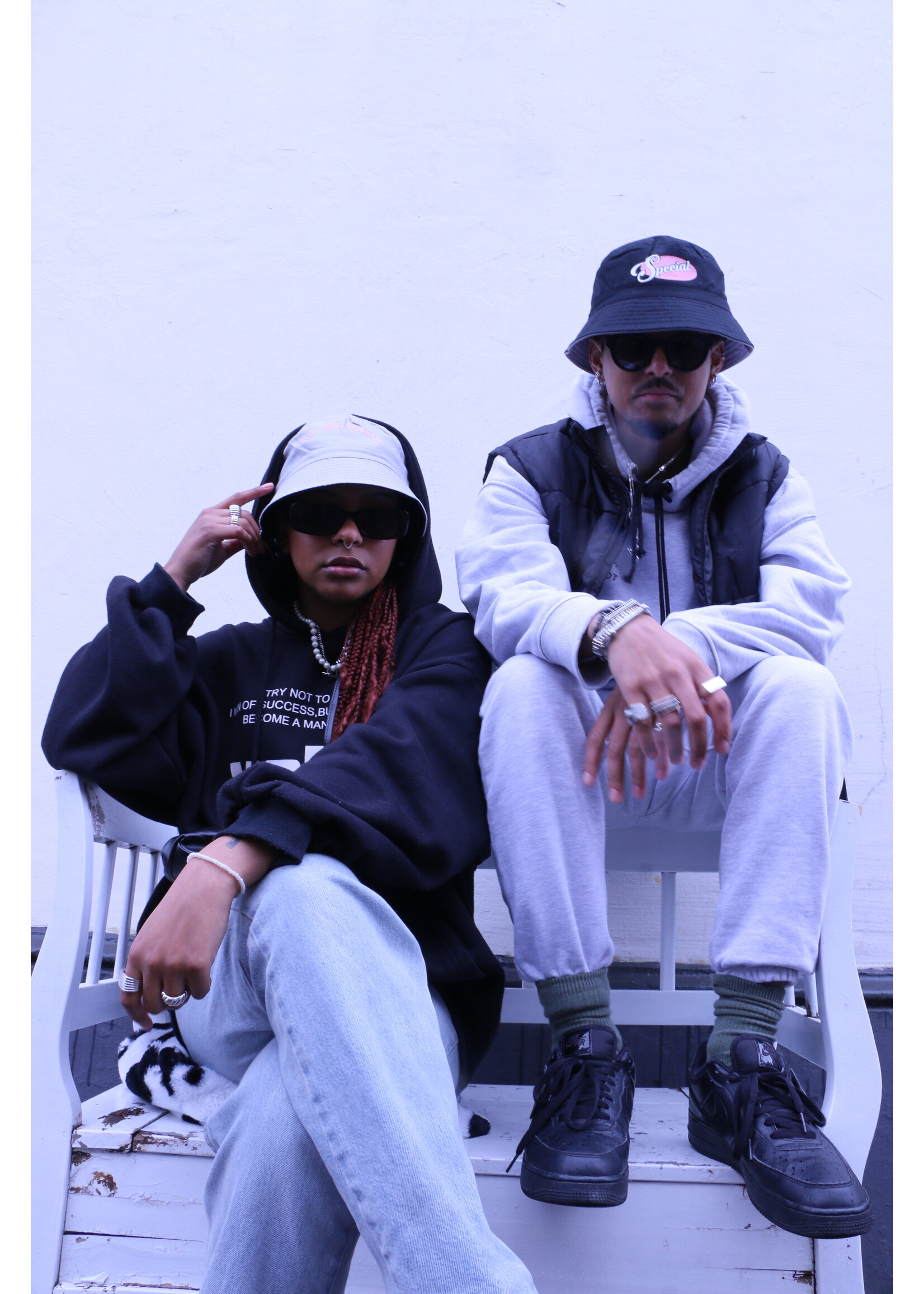 Beige sales bucket hat