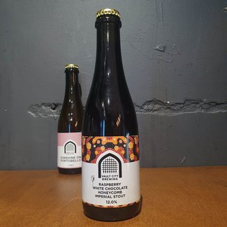 Vault city Vault City - Raspberry, White Chocolate & Honeycomb Imperial Stout - Little Beershop