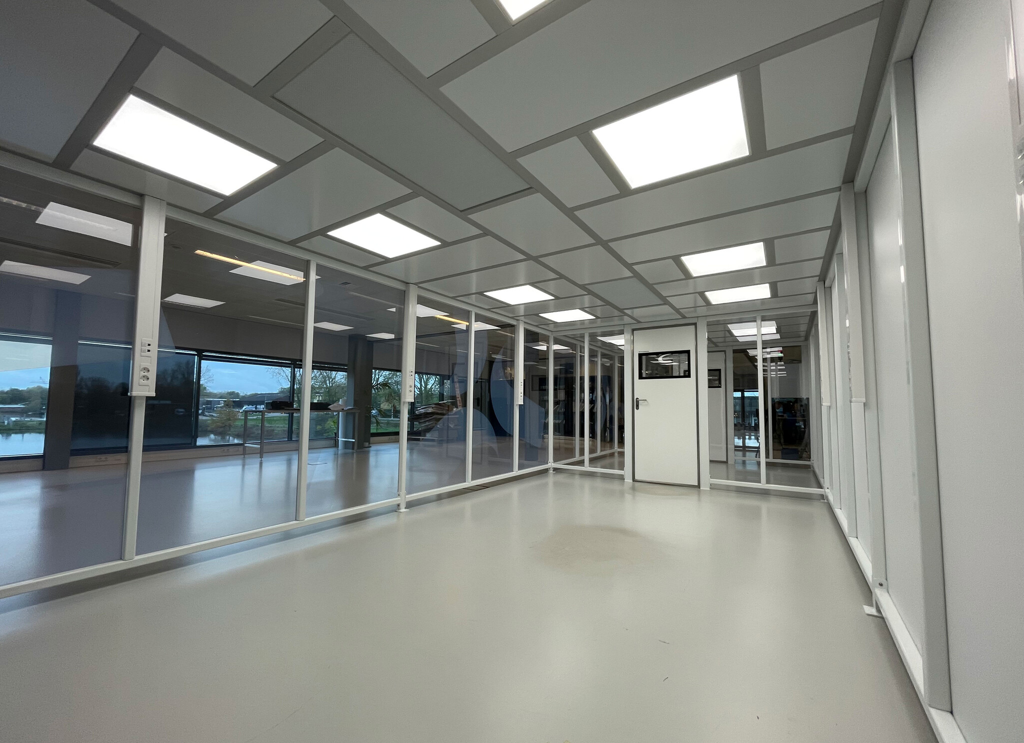 36m²  Modulaire cleanroom voor Getinge Applikon — 3
