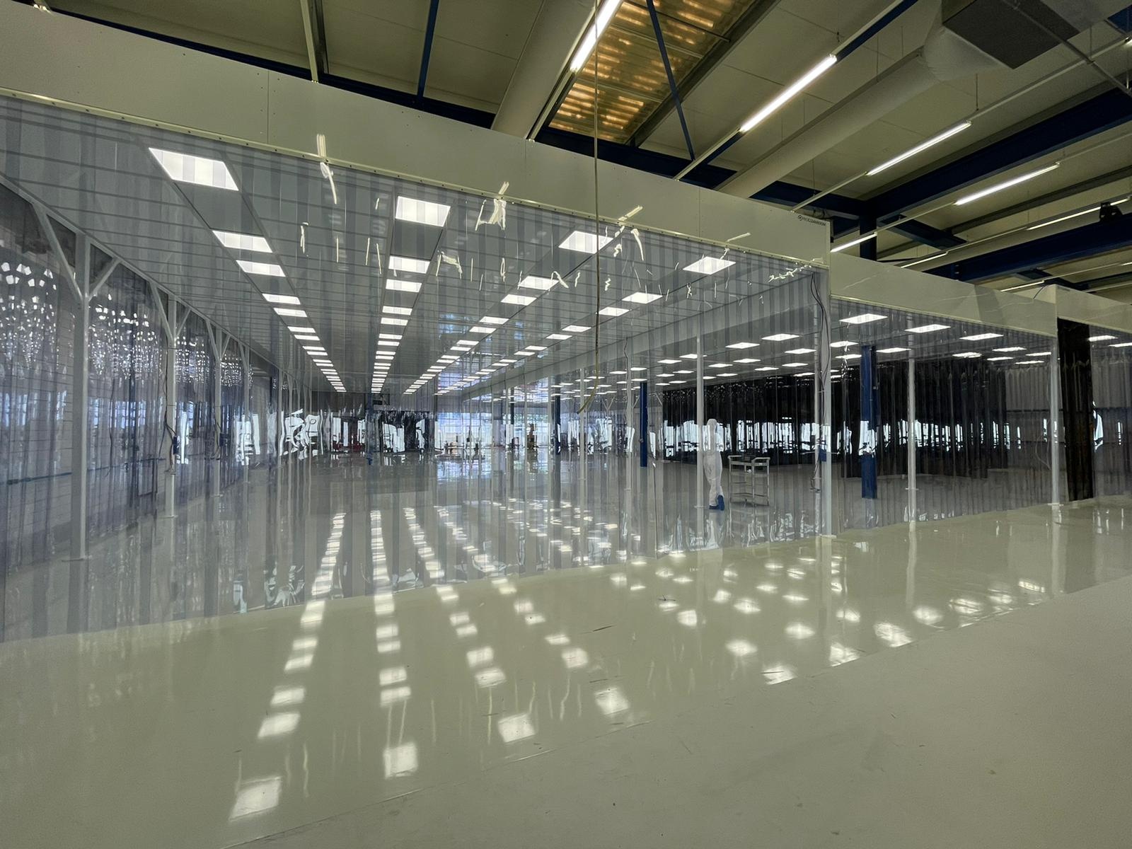 2500m²  Modulaire softwall cleanrooms voor VDL-ETG — 2
