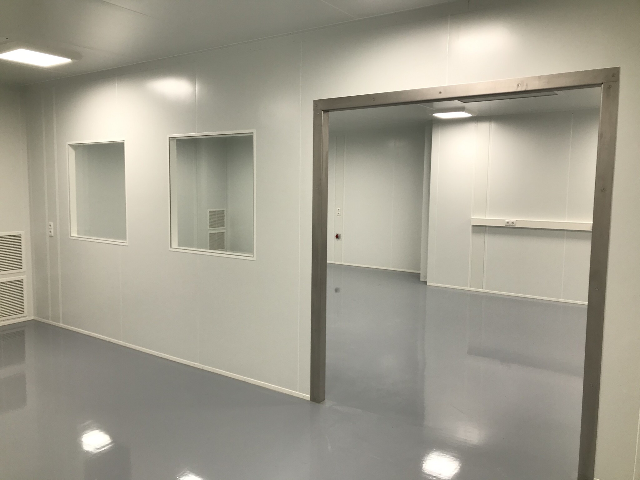 110m²  PanelBloc-cleanroom voor Vacutech — 2