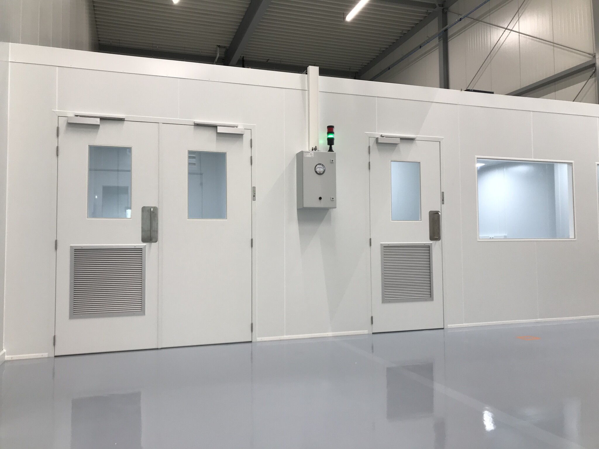 110m²  PanelBloc-cleanroom voor Vacutech — 1