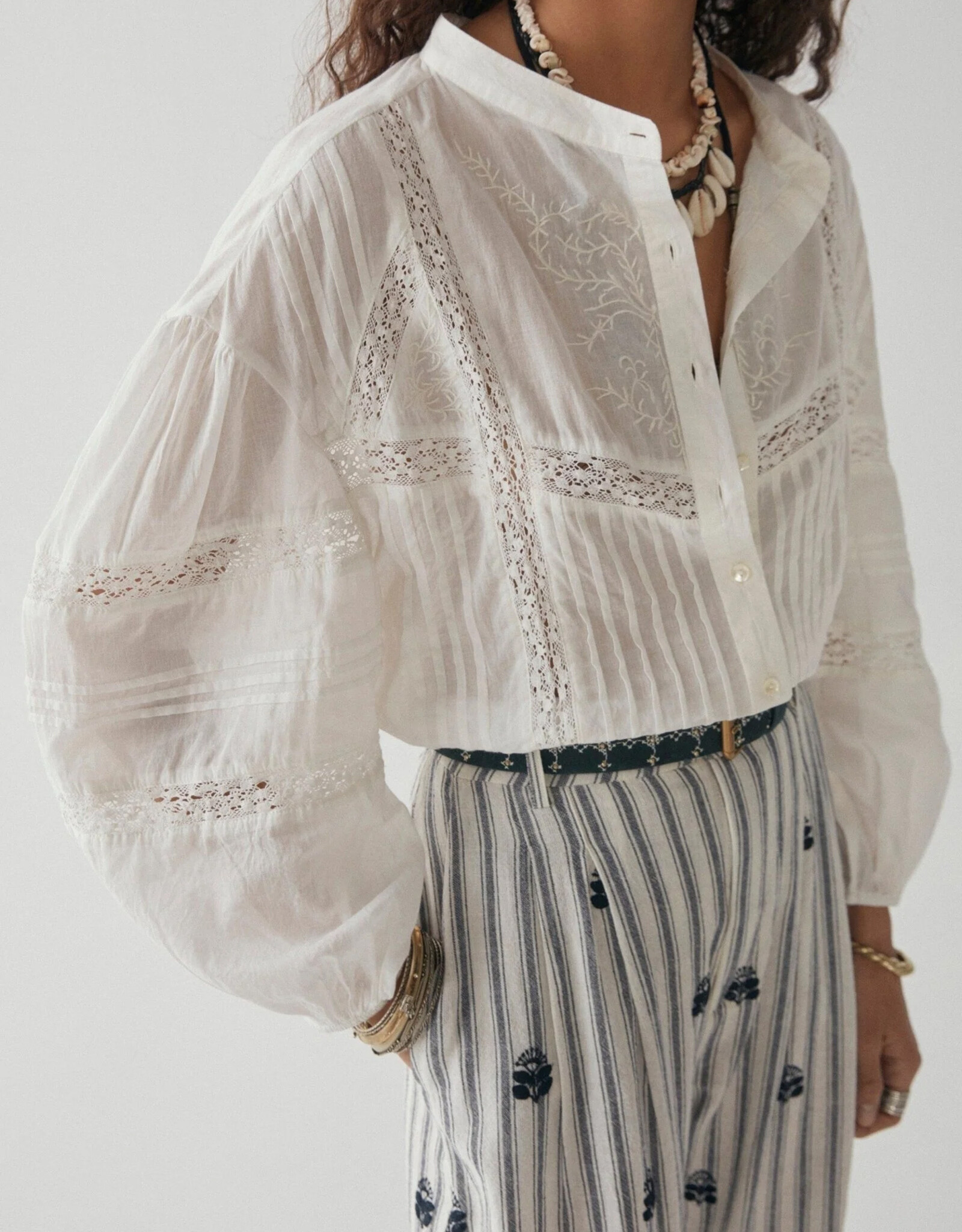 Maison Hotel Blouse 'Cecilia' - Lisbon White - Maison Hotel