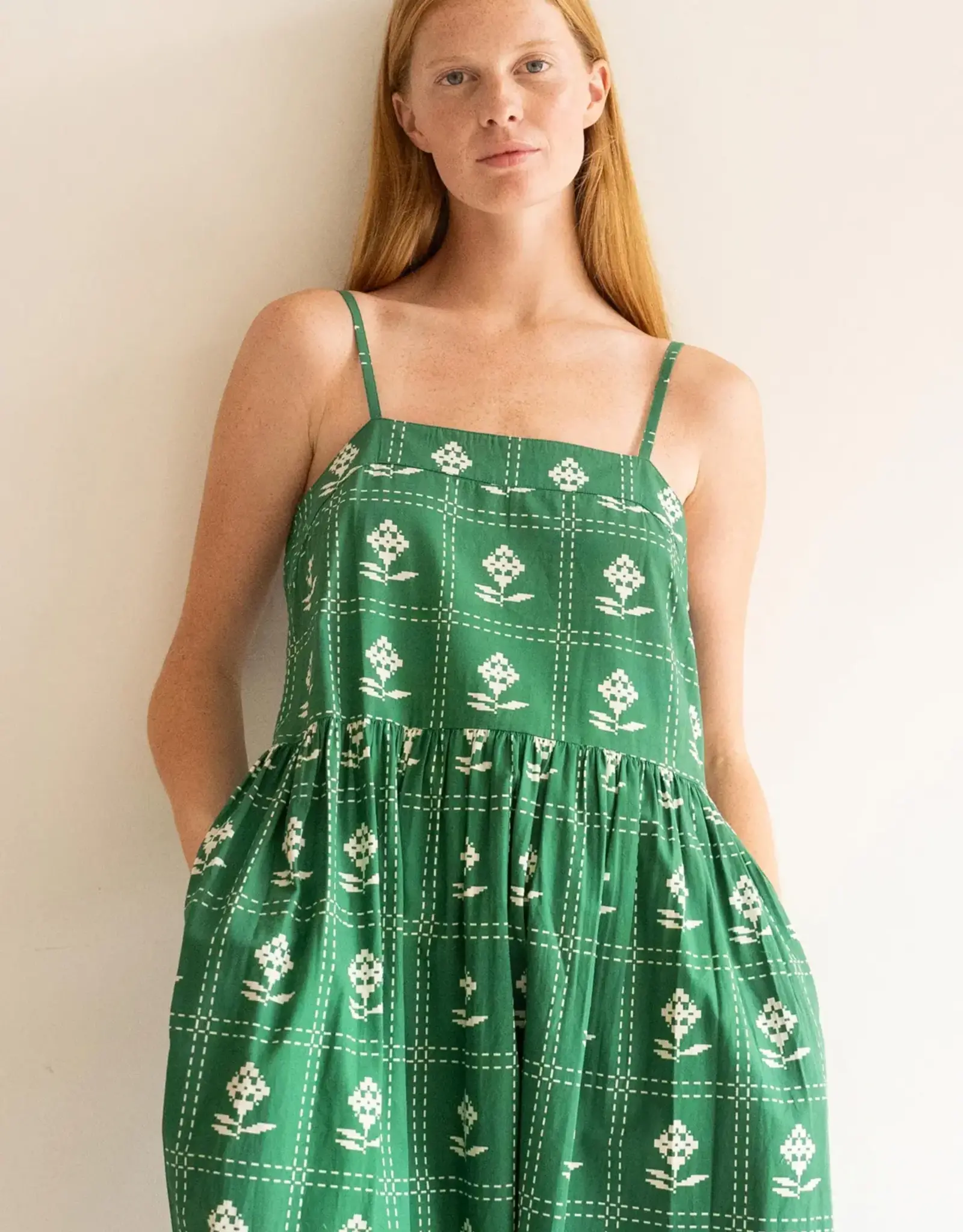 The Tiny Big Sister Jurk 'Pixelated  Flowers Straps' - Pine Green - The Tiny Big Sister