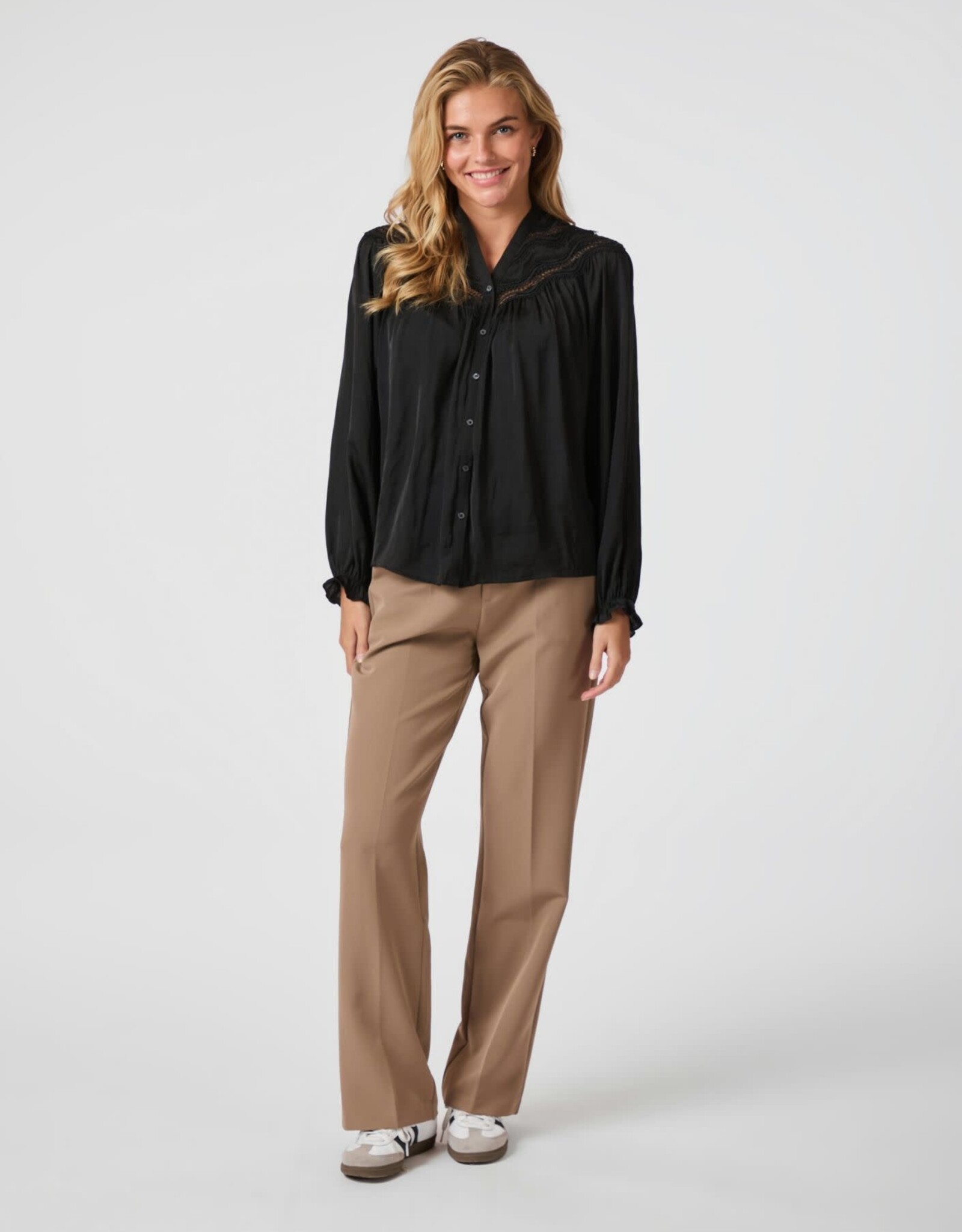 Blouse 'Minnie' - Black - Neo Noir