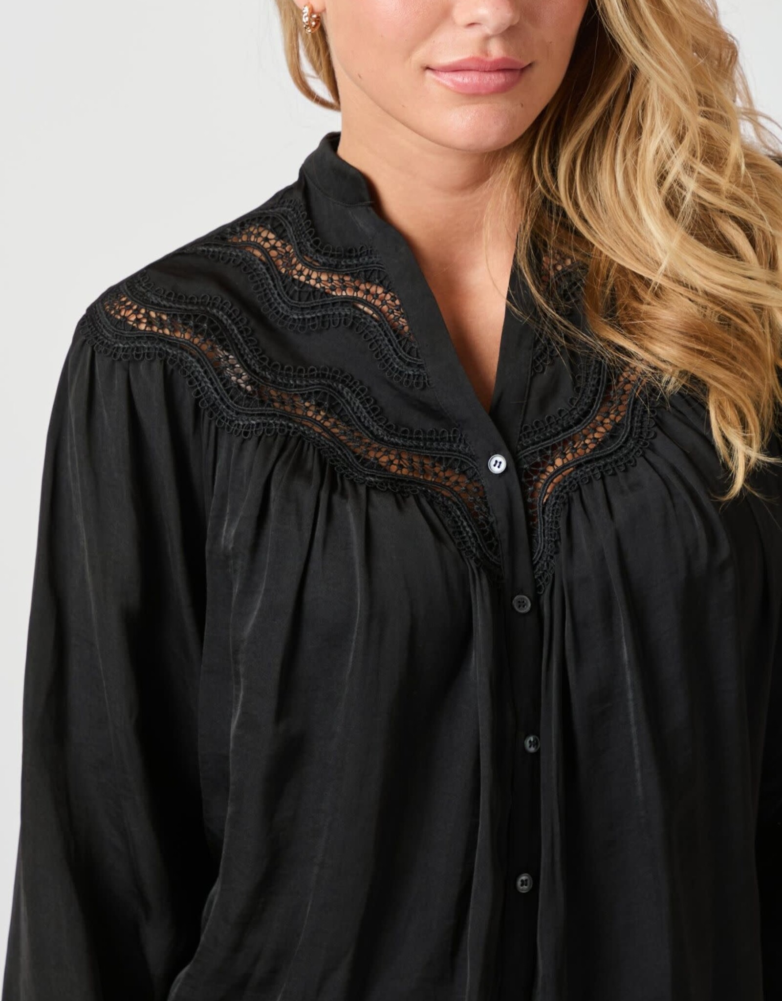 Blouse 'Minnie' - Black - Neo Noir