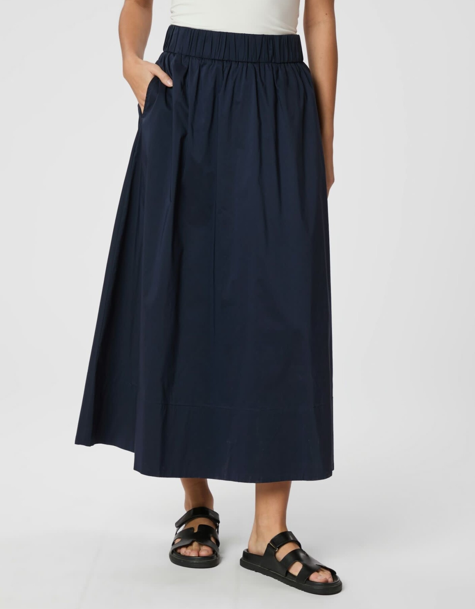 Rok Long 'Yara' - Navy - Neo Noir