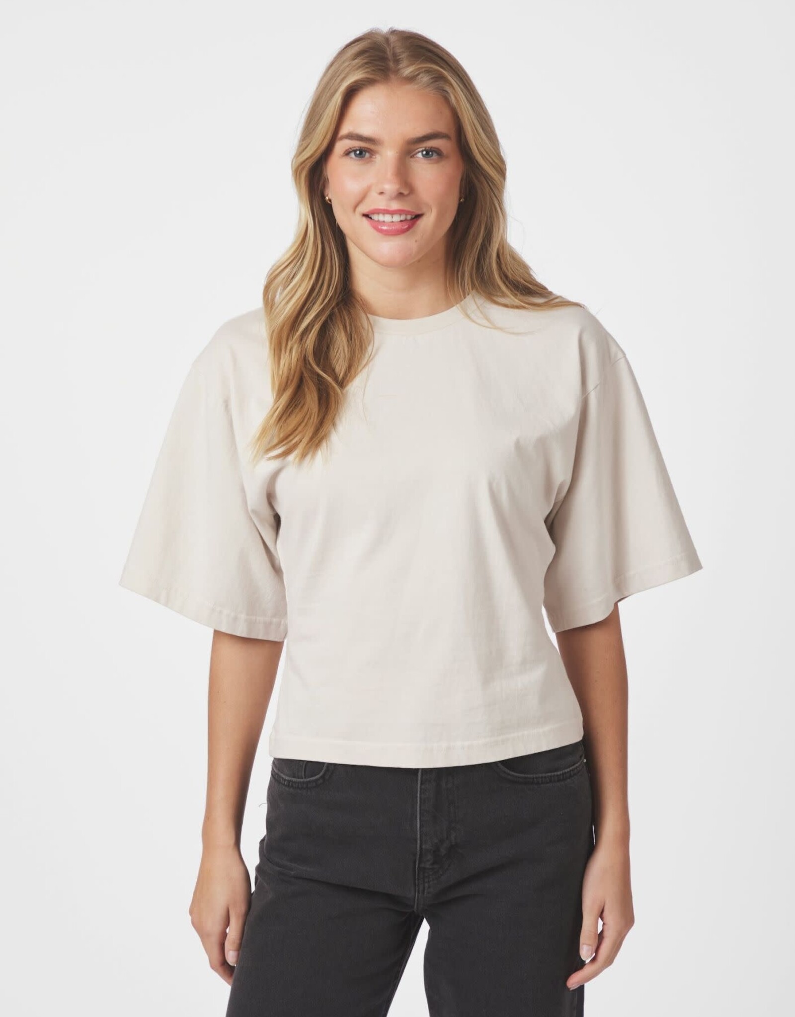T-Shirt Boxy 'Asha' - Ivory - Neo Noir