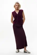 Catwalk Junkie Spencer V-Neck 'Fuzzy' - Winetasting - Catwalk Junkie