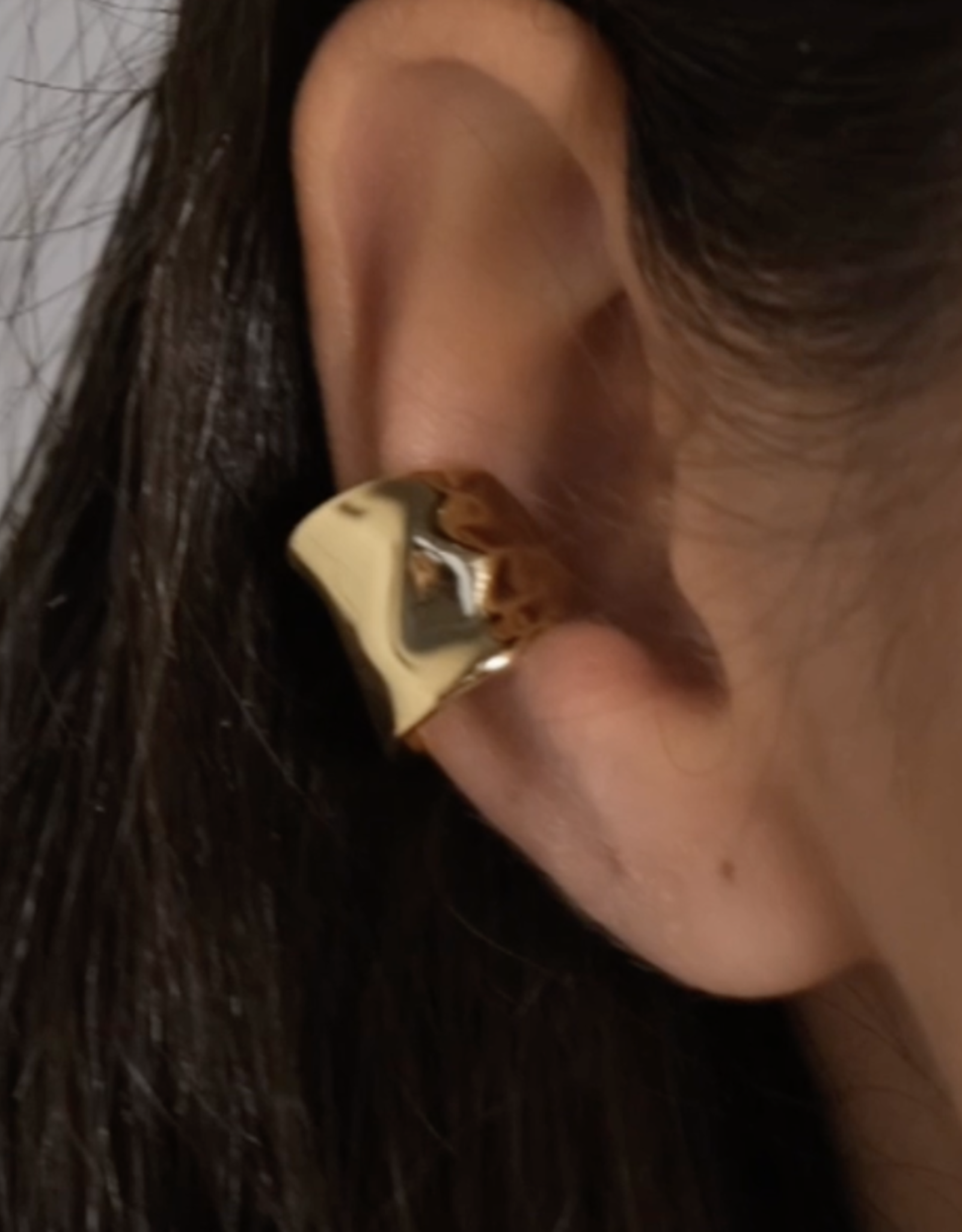 Billion Avenue Molten Boy Earcuff - Gold - Billion Avenue