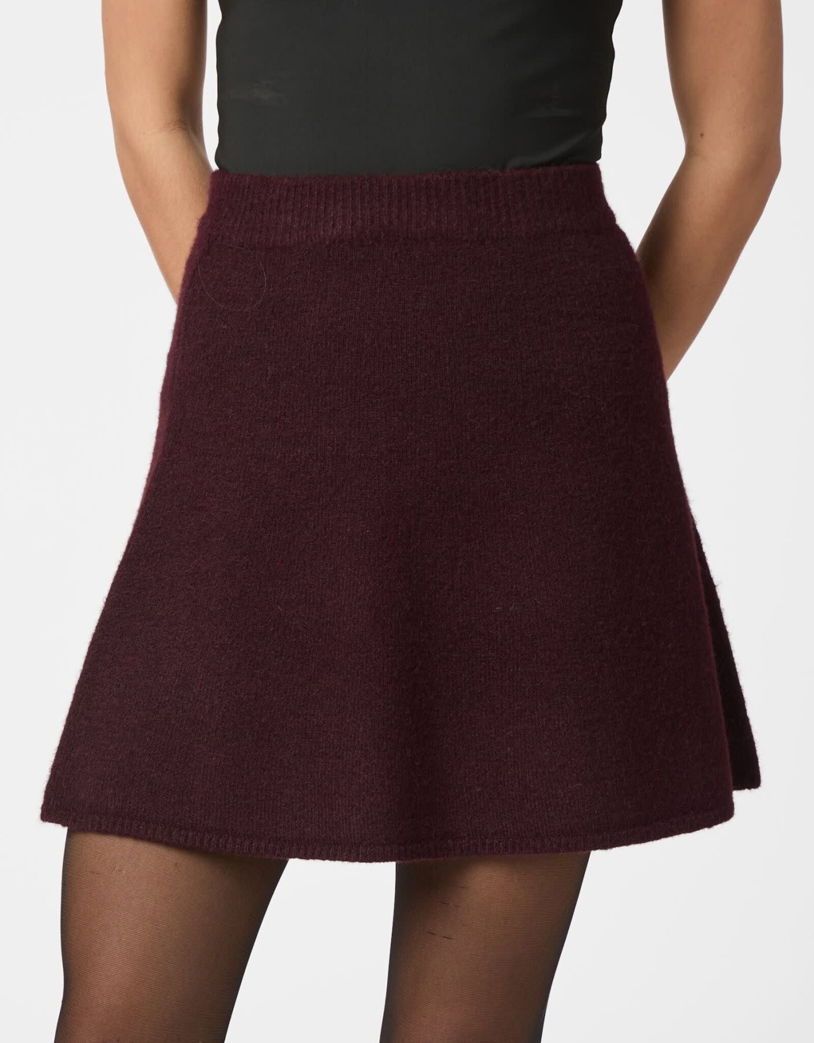 Rok Knit 'Gisa' - Wine - Neo Noir